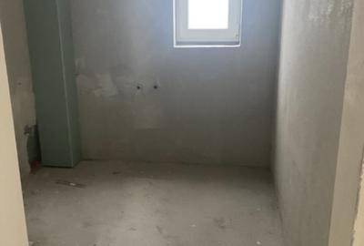 Apartament 66 mp utili +balcon , etaj intermediar , centru Gilau - 2