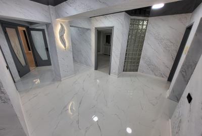 Apartament cu 5 camere decomandat în Mazepa 2