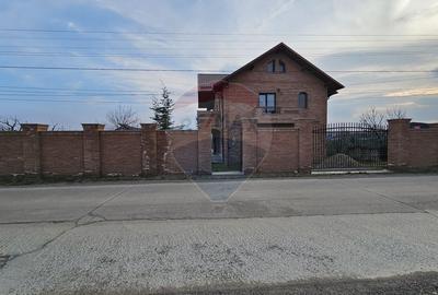 Casă / Vilă de lux, Scheia, Suceava - 44