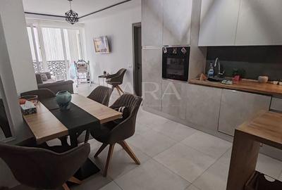 Apartament cu 3 camere semidecomandat, mobilat în Vest