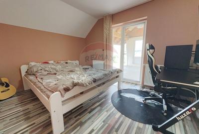 Casa de vanzare in Recas - 12