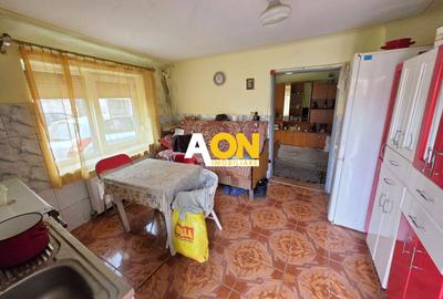 Casă veche cu 3 camere, 259 mp teren, la asfalt, zona Prefectura - 9