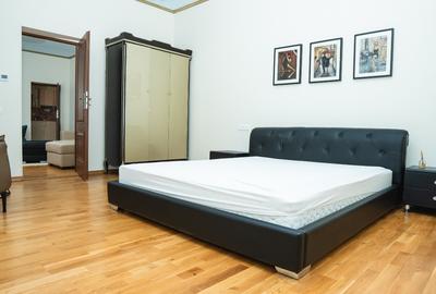 Apartament  central   STAR  renovat complect  de 74 m - 3