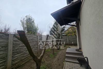 Casa individuala de vanzare si restaurant cu predare la cheie, Sag, COMISION 0 - 33