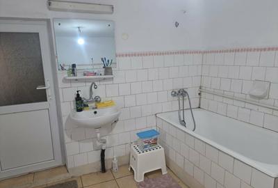 VAND CASA CORABIA   JUDETUL OLT - 1