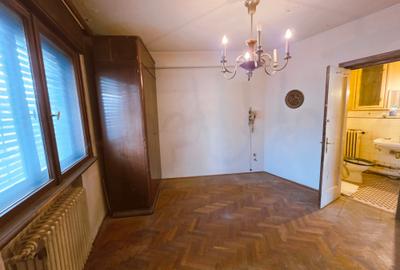 2 camere Caderea Bastiliei etaj 1/6 imobil U3 - 25