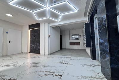 PROPRIETAR vand apartament de 2 camere, et. 1, 43 mp utili, metrou 5 min. pe jos - 5