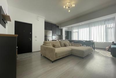 Apartament cu 3 camere decomandat, mobilat în Central