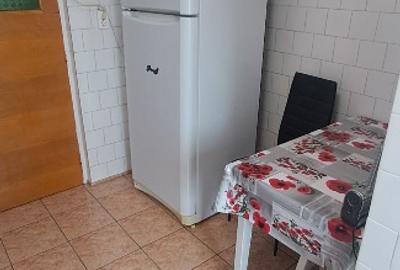 2 camere,sect3,Titan,,metrou 1 Decembrie la 6 min,Auchan la 8 min,piata la 2min - 15