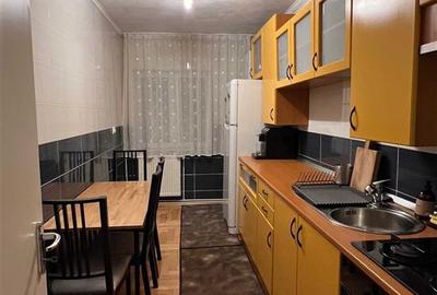 Apartament cu trei camere bloc tip vila Centru Civic - 9