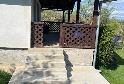 Casă proprietate spațioasă de vanzare - 10