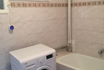 Piata Romana - 3 minute Metrou - Apartament 2 camere 60 mp - CENTRALA TERMICA - 20