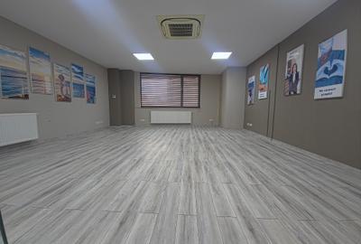 Birou de închiriat  80 mp clădire premium, Bulevardul Mamaia – zona Delfinariu - 1