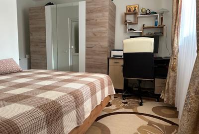 Casă de vânzare în Costinești. Casa se vinde cu tot cu mobila, electrocasnice. - 8