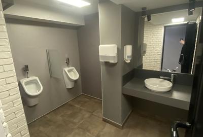 Birouri Clasa A 554mp | Universitate | Etaj 13 - 6