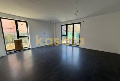 Casă individuală cu 6 camere în Bucureștii Noi