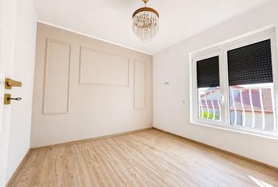 Casa mobilata/utilata, Garaj - Panouri solare,  curte amenajata 0 Com - 15