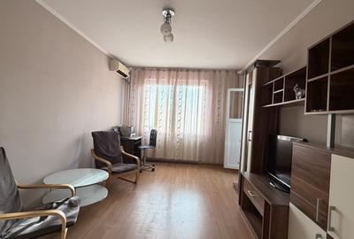 Apartament cu 3 camere decomandat, mobilat în Gorjului
