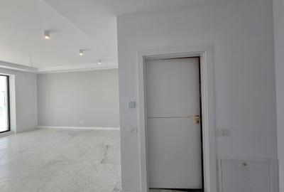 MAMAIA NORD | Vedere Laterala la mare | Bloc Finalizat - 10