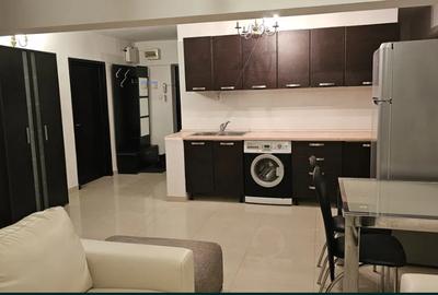 Apartament cu 3 camere decomandat, mobilat în Nerva Traian