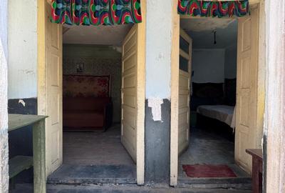 Comuna Augustin, casa batraneasca, locuibila, necesita renovare! - 9