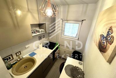 Garsonieră 30 mp | decomandată | modernă | balcon închis | P-ța Cipariu - 9