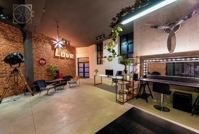 Apartament cu 2 camere open-space în Universitate