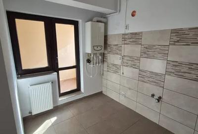 Apartament cu 2 camere nedecomandat în Eroii Revoluției
