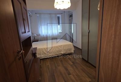 Apartament cu 3 camere semidecomandat în Chiajna