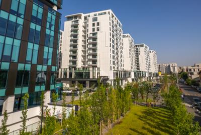 Apartament cu 4 camere semidecomandat în Cotroceni