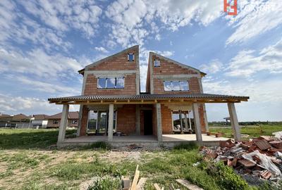 Duplex despartit prin camera tehnica, 5 camere, teren de 308 in Sanandrei - 3