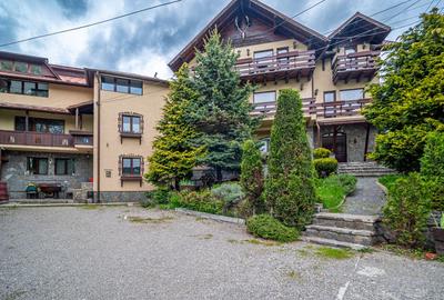 Proprietate deosebită de vânzare în Bușteni - Pensiune + Duplex - 25