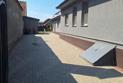 Casa 4 camere, singur in curte de vanzare, Satu Nou, Halchiu - 1