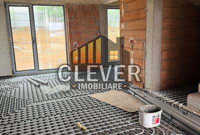 Duplex cu 4 camere în Splaiul Unirii