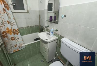 Apartament 2 camere, Zona Primaverii , etaj 4, semidecomandat - 34