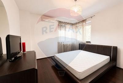 Apartament cu 3 camere de vânzare Ultracentral Bd Tomis Constanta - 7
