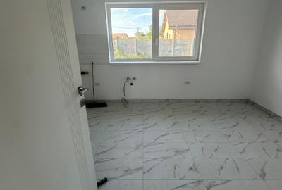 Casă individuală cu 4 camere în Ianova