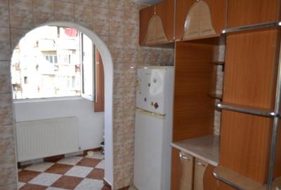 Dristor, rond Baba Novac, pe Vulcan Judetul, 5 minute metrou - 3