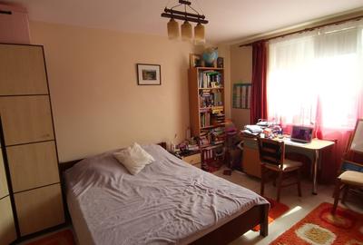 Apartament decomandat 3 camere, 2 Bai, zona ITM