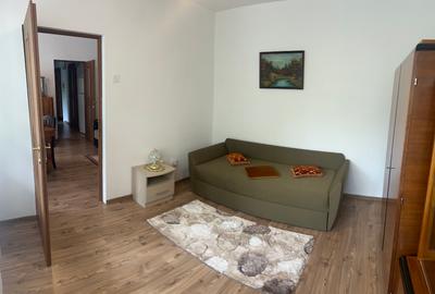 PROPRIETAR vaănd apartament 2 camere,semidecomandat,zona ultracentrală în - 3