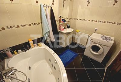 Apartament de vanzare 73mp 2 camere decomandat in zona Terezian - 9