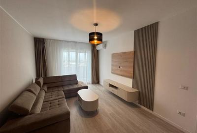 Apartament cu 2 camere decomandat, mobilat în Est