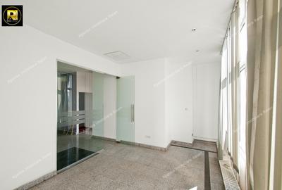 Vanzare Cladire S+P+3Et,destinatie mixta,in Galati,ultracentral,pe blv. Brailei - 9
