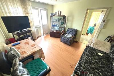 Apartament cu 2 camere semidecomandat în Cornișa