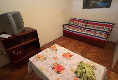 Apartament cu 3 camere de vanzare in Cugir - 8