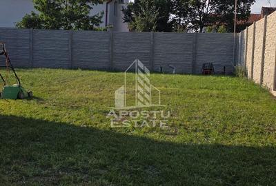 Casa demolabila cu teren generos 394mp, toate utilitatile, Ronat - 1