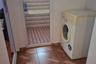 Închiriez apartament 2 camere - 1