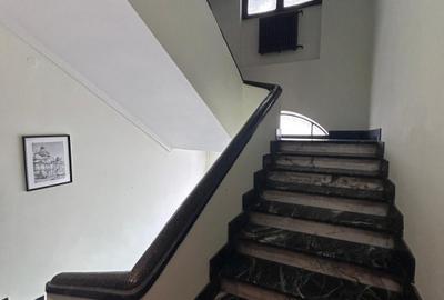 Vând apartament boem, într-un bloc ca un refren - 26