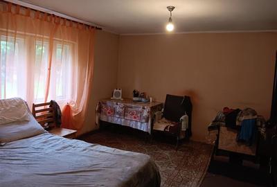 Manta Rosie  Hlincea Teren 616mp si Casa veche din caramida 81mp - 8
