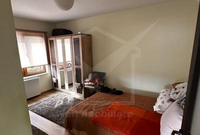 Apartament cu gradina in bloc tip vila, 75 mp util + 120 mp, parcare - 3